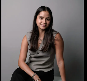 <em>Susana L.</em>